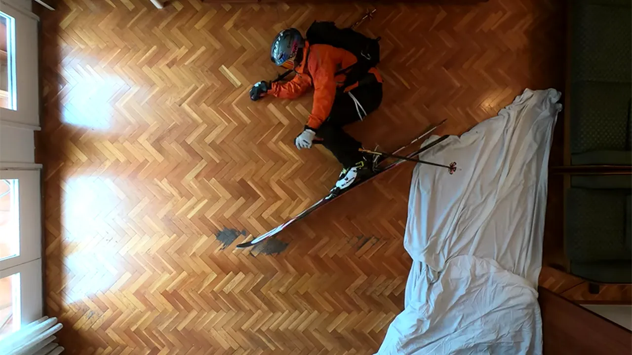 Cum se poate schia în dormitor? Ce a făcut un pasionat al sporturilor de iarnă în izolare | VIDEO