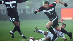 Bud a revenit la Gaz, dar nu e bun de Steaua! Meciul cu Legia le dă speranțe medieșenilor: "Sperăm la minim un egal"