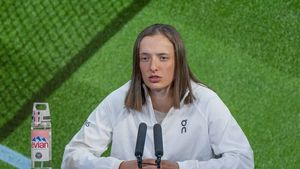 Reacția pe care Iga Swiatek a avut-o după ce a fost prinsă dopată. Motivul halucinant din cauza căruia ar fi ajuns substanța interzisă în corpul ei