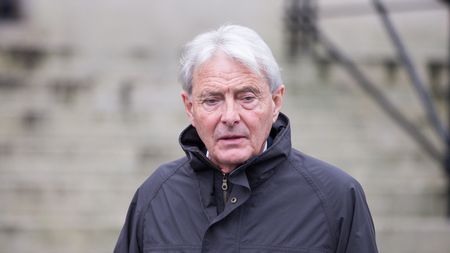 David Henderson, operatorul zborului în care și-a pierdut viața Emiliano Sala, susține că este „grav afectat” de tragedia aviatică!