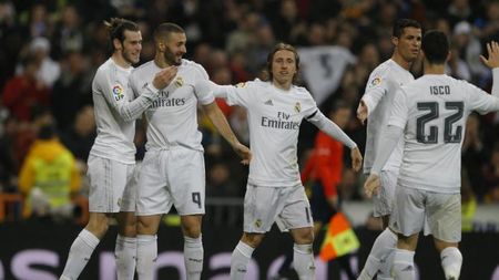 Continuă CURĂ‚ȚENIA la Real! După James, o altă vedetă a fost pusă pe lista de transferuri. City și Arsenal au intrat deja pe fir