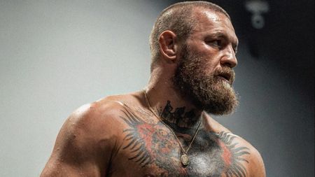 Conor McGregor și-a uimit fanii! Luptătorul a devenit „pachet” de mușchi în plină recuperare