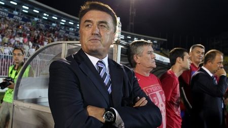 Presa 'plavă' anunță: Antic demis, Petrovic noul antrenor al Serbiei!