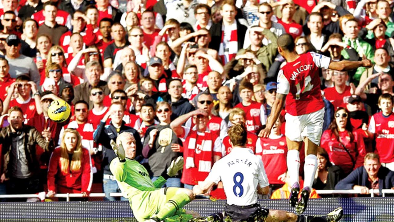 Ce revenire!** Arsenal a trecut de Tottenham cu 5-2, datorită unei alegeri inspirate făcute de Wenger în 2007