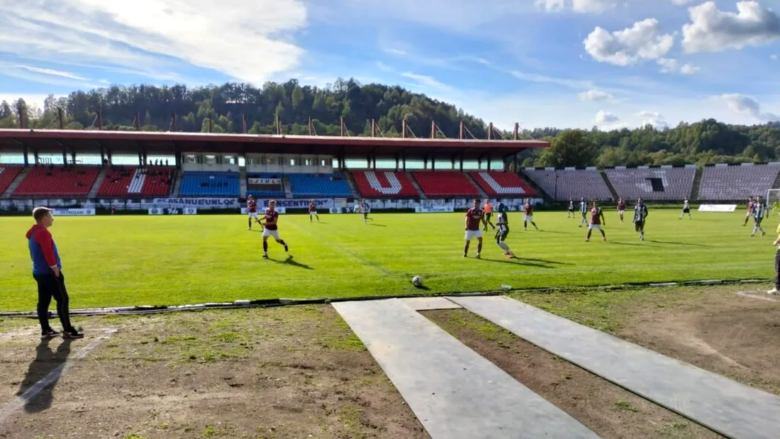 CSM Deva, eliminare fără gol marcat din Cupa României! A lovit de șase ori bara în partida cu Jiul Petroșani, dar a pierdut la scor. Reacțiile antrenorilor George Zima și Ștefan Nanu