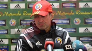 Pițurcă: "Maxim, Grigore și Sânmărtean sunt ușor accidentați, dar vor fi apți de joc cu Finlanda"