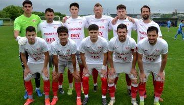 Gloria Lunca Teuz Cermei se desparte, teoretic, după 9 ani de Liga 3. Șeful său ia în calcul o posibilă invitație din partea FRF: ”Nu am intrat în jocuri de culise! Am făcut lucruri corecte”