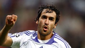 Raul il prefera pe Eto'o lui Ronaldinho