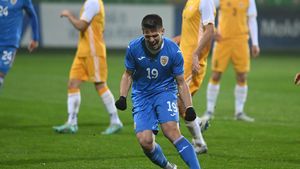 Ciudatul caz Daniel Paraschiv! Cedat în mandatul lui Dan Petrescu, antrenorul spune că nu știa de el. „Eu nu l-am antrenat nicio zi, nici nu știam cum arată"