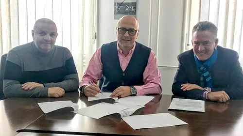 OFICIAL | Leo Grozavu a semnat cu ACS Poli Timișoara