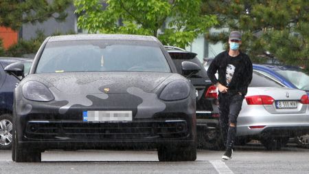 Dennis Man a ieșit la shopping cu bolidul stil militar! A respectat toate condițiile impuse în pandemia de coronavirus | FOTO EXCLUSIV