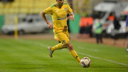 Transferul lui Sânmărtean, lăudat de Hagi: "Steaua va fi mai puternică, are nevoie de el". Jucătorul a primit un avertisment