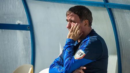 Fundașul Craiovei Maxima, apel disperat la selecționerul Gică Hagi: „Fă echipa cum trebuie, fără experimente, că ne dau polonezii cu terenul în cap!”. EXCLUSIV