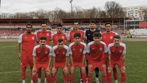 CS Dinamo a ratat play-off-ul și acuză jocuri de culise în ultima etapă. „Dacă sesisează cineva...” Sfat pentru „sora mai mare” din Liga 2. „Nu știu cât i-ar ajuta dacă ar promova așa” „Câinii”, tot mai aproape să vadă buldozerele pe stadionul din „Groapă” | EXCLUSIV