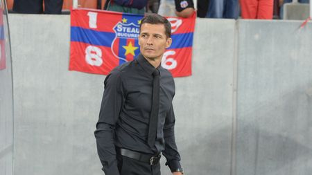 Faza care nu s-a văzut la TV. Ce a pățit Gâlcă după meciul de la  Craiova: "Nu vă costa nimic..."