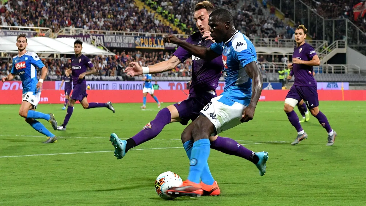 La ce e bun VAR-ul? VIDEO | Incredibil! Penalty dictat aiurea, după o simulare grosolană în careu, în Fiorentina - Napoli 3-4. Reacții dure