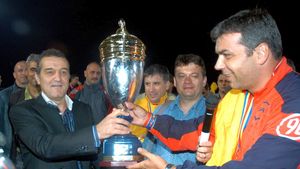 S-a aflat secretul succesului lui Cosmin Olăroiu! Cum îl păcălea pe Gigi Becali: „Îi spunea că i-a băgat Rădoi alunecare”