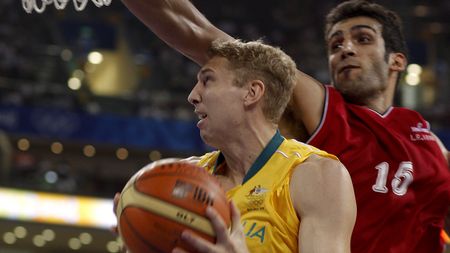 Iranianul Ehadadi este victima politicii