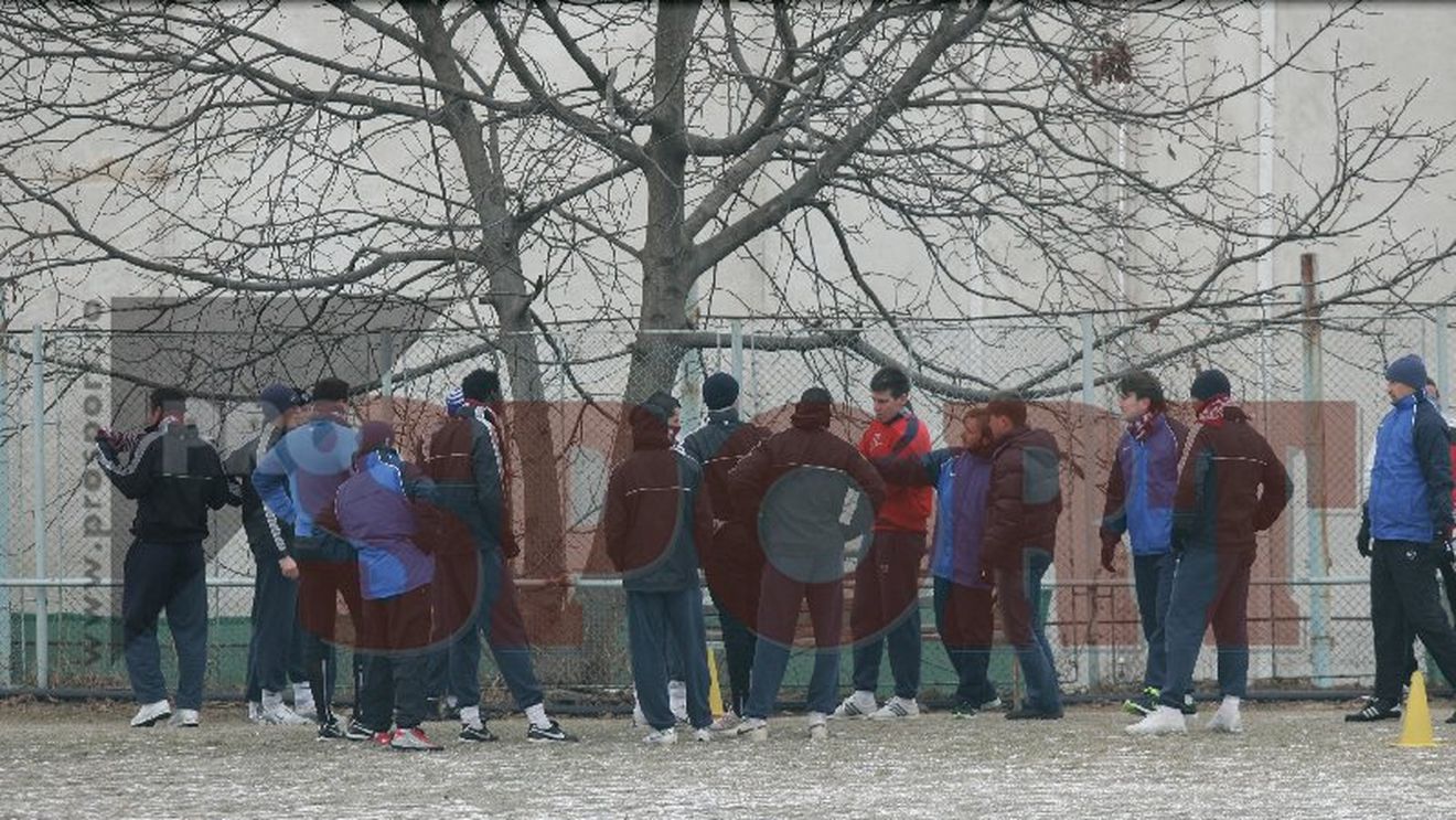 Stăncioiu: "N-am vorbit cu Uhrin, ne-a antrenat Jindra"