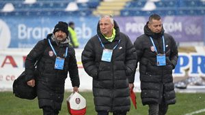Dan Petrescu a făcut praf arbitrajul, după Poli Iași - CFR Cluj 1-1: „Ne-am bucurat ca idioții”