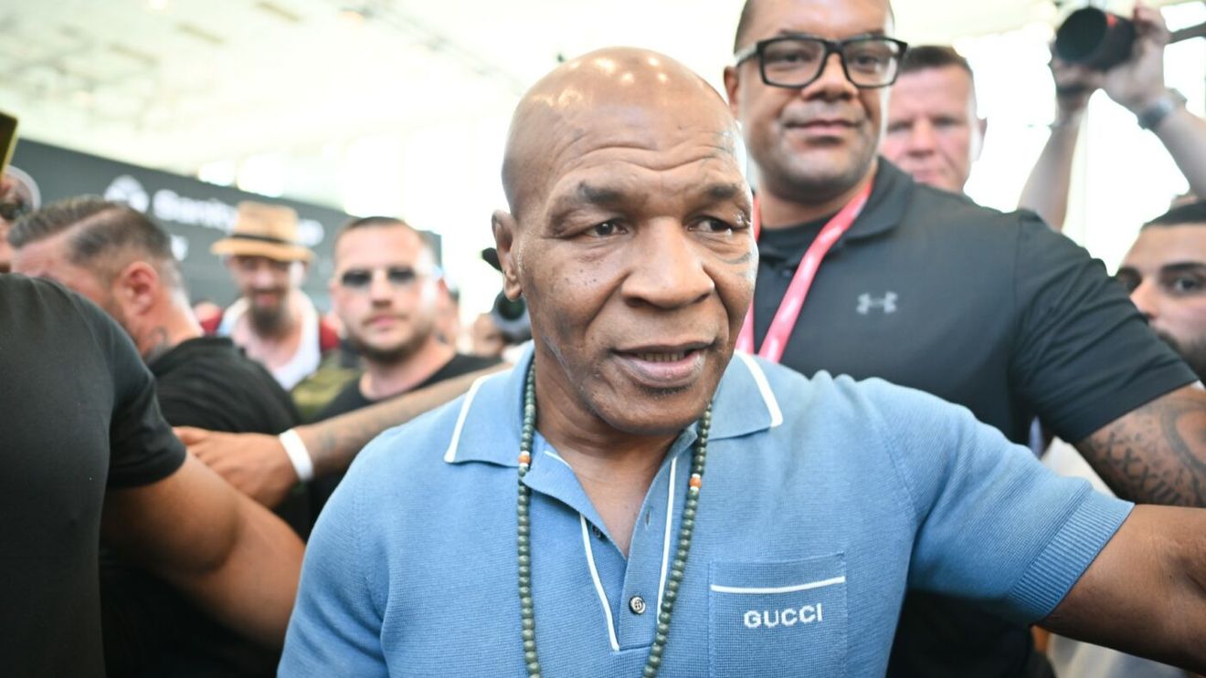Show cu Mike Tyson despre dependența sa de substanțe şi despre problemele mintale cu care s-a luptat