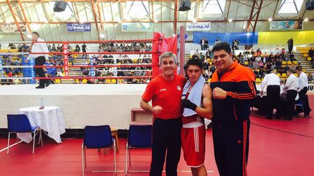 Jitaru a pierdut semifinala cu Di Serio și rămâne cu medalia de bronz la CE de box pentru tineret