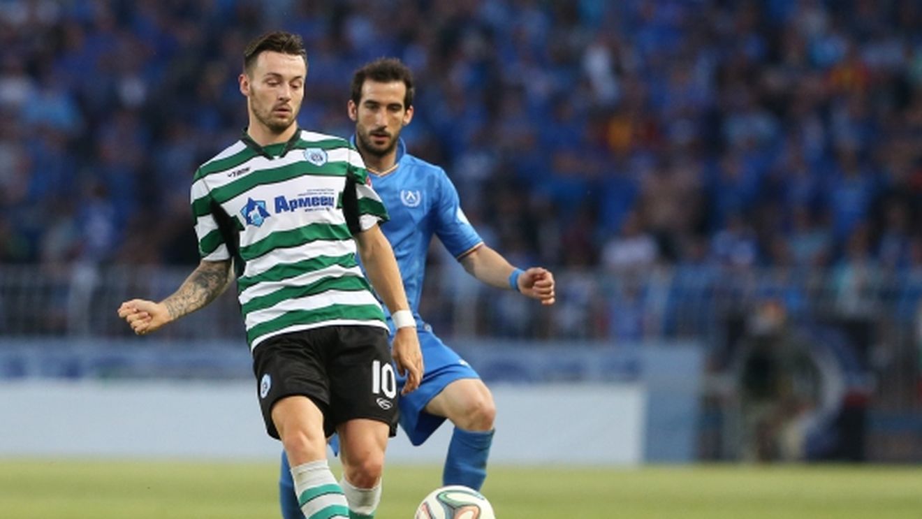 Șumudică își ia mijlocaș central pentru Ligă: "Va juca la Astra în sezonul următor". Are 23 de ani, a crescut la Utrecht și vine din Bulgaria