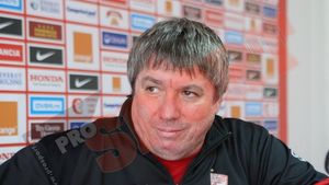 "Le-am zis jucătorilor că merită să-i împușc!** FOTO Antrenamentul "câinilor"!