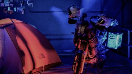 Povestea celor doi români care au înconjurat Africa pe motocicletă