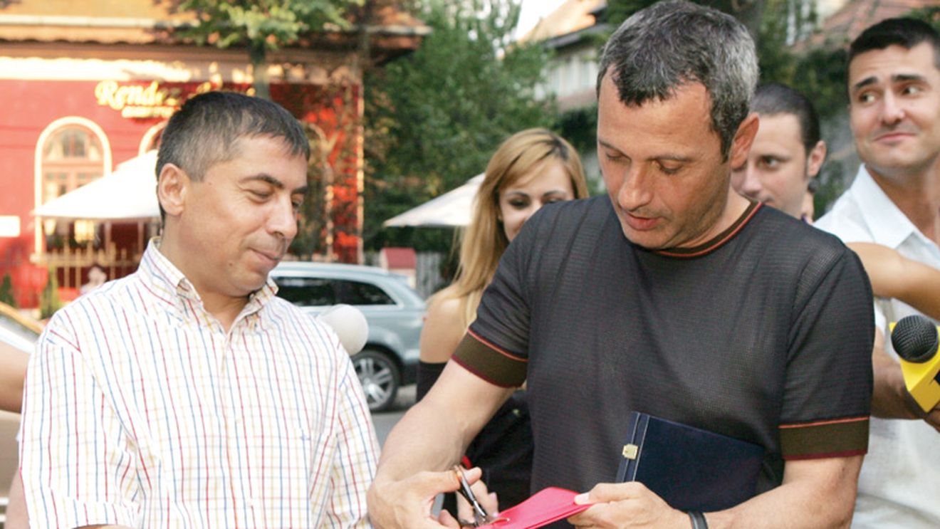 Mircea Rednic sare la gâtul lui Vasile Turcu: "Un dobitoc!"