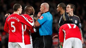 Un fost jucător de la Arsenal Londra i-a distrus pe șefii „tunarilor” în câteva secunde: „Cum e posibil așa ceva?” Întrebarea la care nu există un răspuns logic