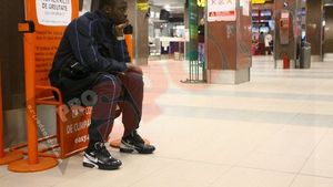 Mansour și Mera, rămași în București!