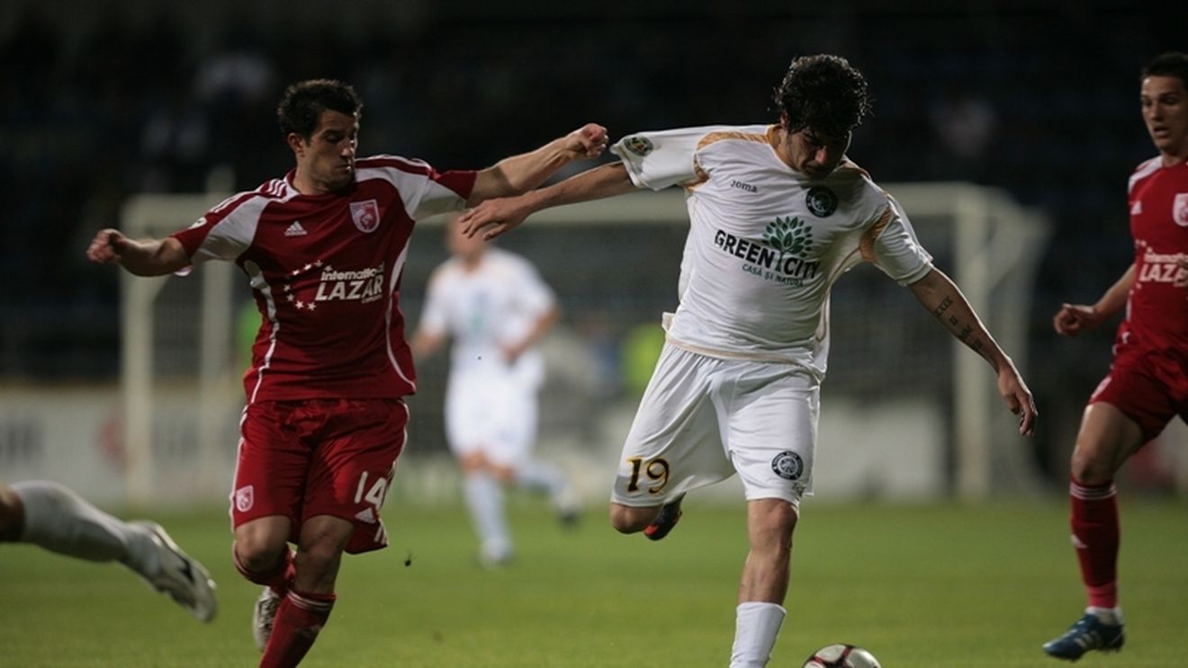 "Voiculeț s-a dus târziu la Steaua, dar va ajunge repede titular! Are o explozie fantastică"