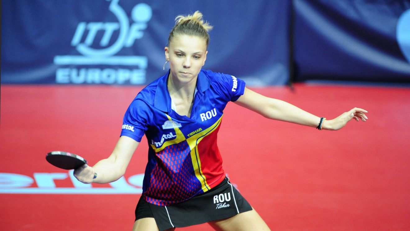 Rezultate mari la Campionatul Mondial de juniori! Adina Diaconu a cucerit bronzul la simplu și medalia de aur de la dublu