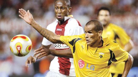 Rivaldo a semnat cu Kuruvchi