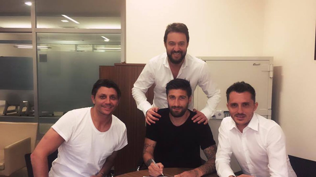 Transfer surprinzător pentru Paul Papp. A plecat de la Steaua și va juca la o echipă din liga a doua din Elveția: "A semnat pe trei ani pentru o sumă fabuloasă"