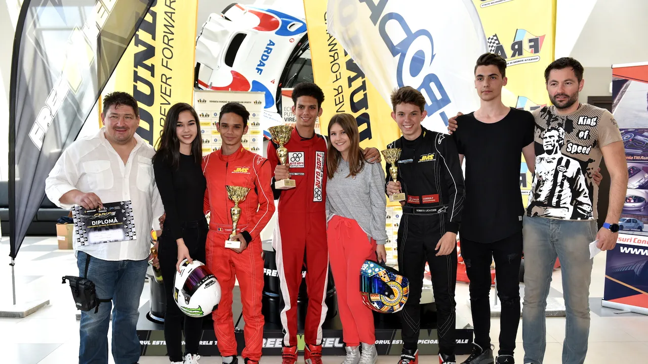 Frații Tomescu au monopolizat prima etapă a Campionatului Național de Karting