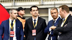 Atac asupra FRF: „Nu sunt oameni de fotbal acolo, numai ciudați!”. Adrian Bumbescu tună