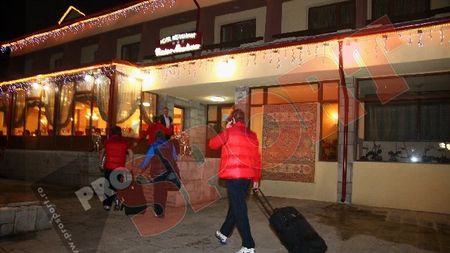 Steliștii au primit reducere la cazare!** Cât au plătit pentru o cameră, la un hotel cu nume predestinat :)