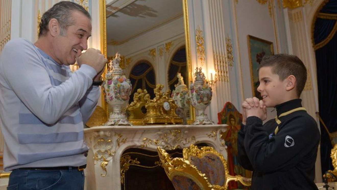 EXCLUSIV FCSB, azi de la 18:30, după ce doi foști fotbaliști de la FCSB s-au retras din fotbal la vârste fragede! Ce se întâmplă cu regula U21?