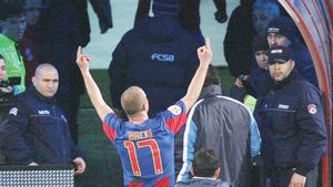 "L-am trimis pe Baciu la echipa a doua de ochii galeriei!** Vreau să mă împac cu fanii"