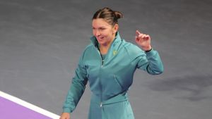 Simona Halep străluceşte de când s-a retras! Apariție fermecătoare alături de Andreea Berecleanu la un eveniment inedit