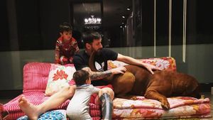 Au apărut primele imagini din „Turnul Porsche Design” al miliardarilor, în care Leo Messi și-a luat apartament de 9 milioane de euro cu garaj în sufragerie!