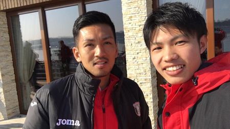 INTERVIU | "Unde e țara asta? Nu muri acolo!" Șumudică are cel mai tare suporter la Giurgiu: japonezul care a venit de la 9.000 de kilometri să-l vadă pe Takayuki Seto. Reacția apropiaților când a plecat în România VIDEO 