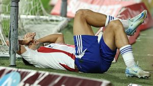 Accidentare horror pe Giulești! Și-a fracturat glezna în Rapid București - Oțelul Galați!