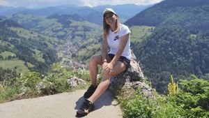 Simona Halep a ieşit la plimbare prin Cluj-Napoca. A atras imediat toate privirile