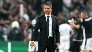FCSB sau Steaua? Răspunsul clar al lui Răzvan Lucescu: "Lucrurile sunt simple, ei sunt Steaua!"