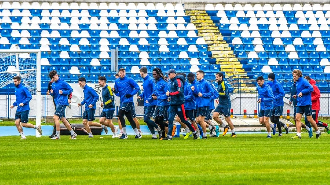 „Ne pregătim de un război! Va fi un ritm infernal, o premieră pentru fotbalul românesc”