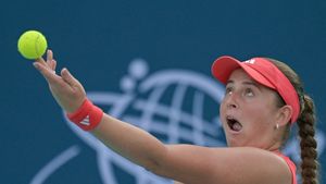 Unguroaica Timea Babos n-a mai suportat şi a făcut-o praf pe controversata Jelena Ostapenko: „Atât de falsă şi de lipsită de respect"