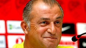 Cale liberă pentru 'Rege'** Terim a declinat oferta Galatei! V.Becali: "Hagi nu va refuza!"